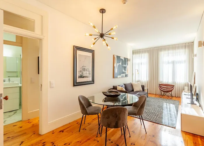 Daire D&s - Alvares Cabral Porto